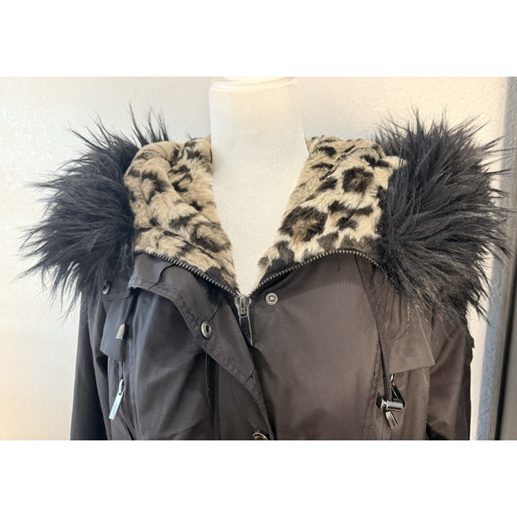 Belle Badgley Mischka Women's Medium Parka Jacket Black Leopard Faux Fur Hood - Picture 2 of 16